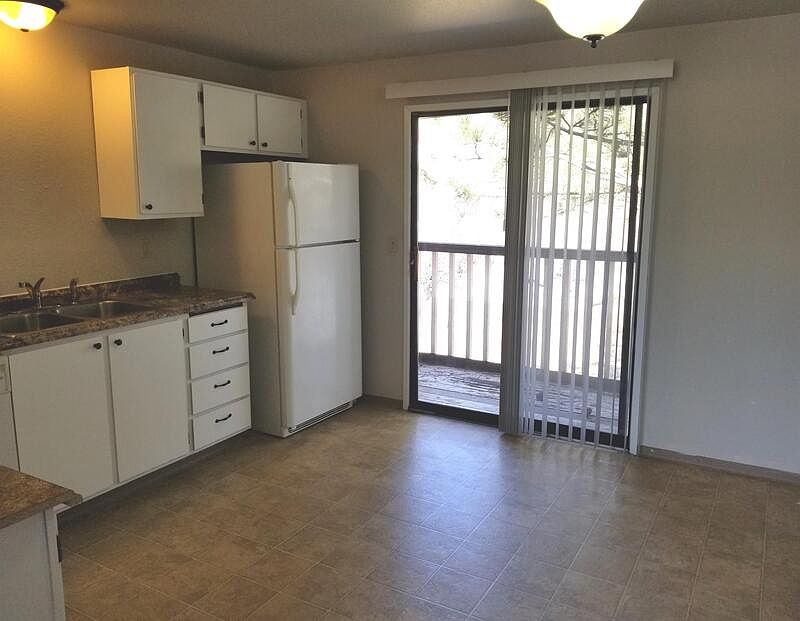 2603 E Upriver Dr, Spokane, WA 99207 Zillow