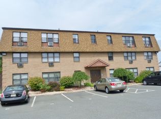 380 Front St, Secaucus, NJ 07094