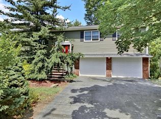 13-51 Saddle River Rd, Fair Lawn, NJ 07410