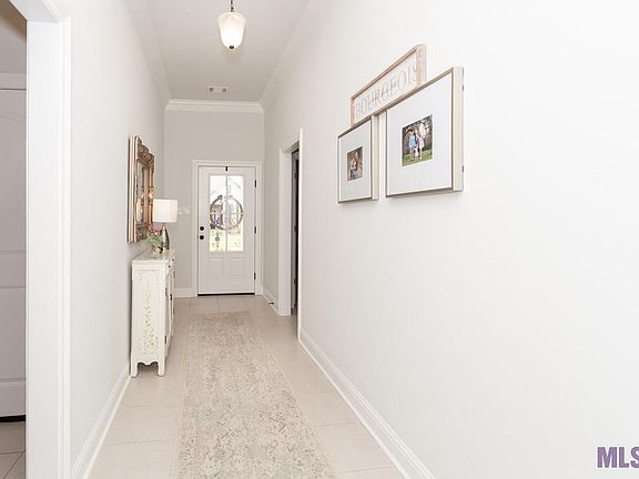 2nd image of 39068 Eminent Oaks Ave