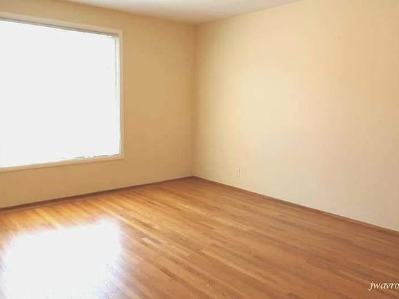 4th image of 1401 20th Ave APT 3