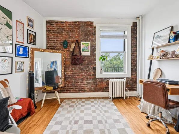 851 Blvd East image 24 of 42