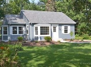 94 S Oak St, Crystal Lake, IL 60014