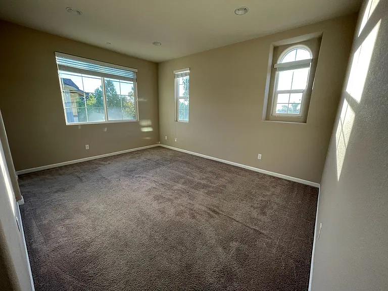 Master Bedroom - 3rd Floor