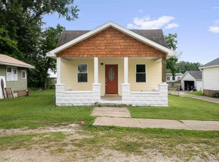 422 W Oak St, Oakland City, IN