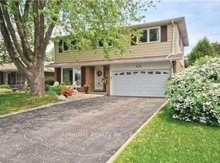 26 Hemingway Cres #BASEMENT, Markham, ON L3R 2A4