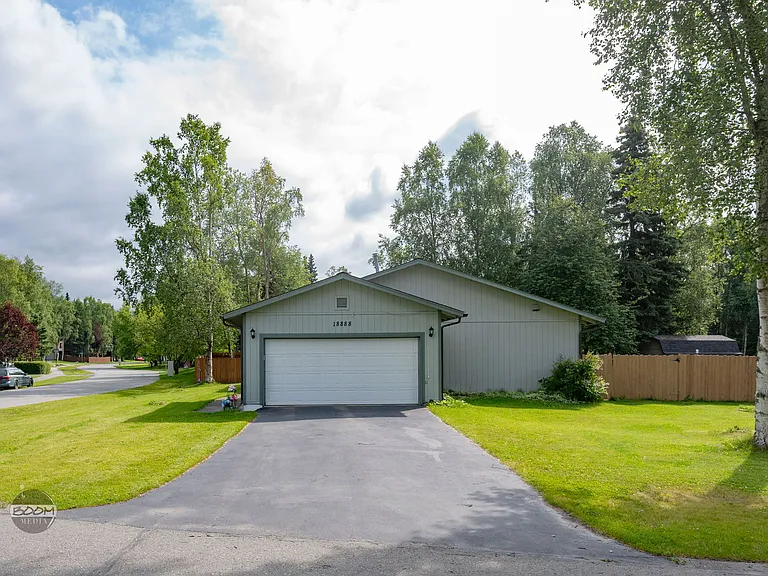 18888 Andreanof Dr — Photo 6