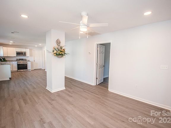 2nd image of 428 Newton Ave