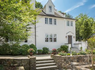 1 Beverly Rd, Bronxville, NY 10708