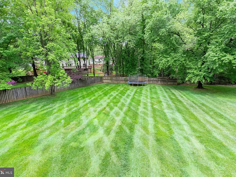 820 Ridge Dr — Photo 20