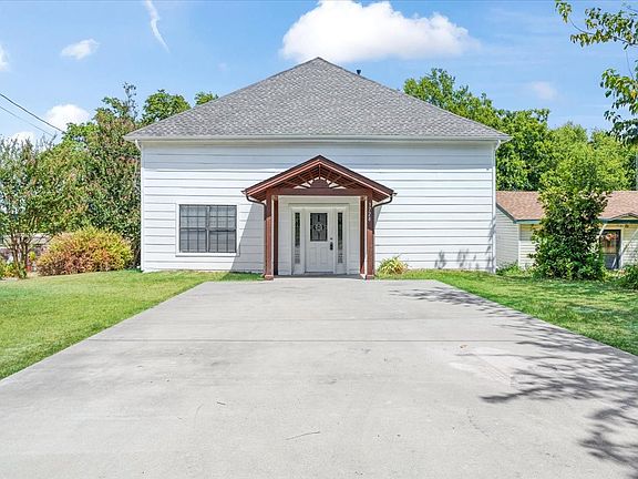2nd image of 3728 Luella Rd