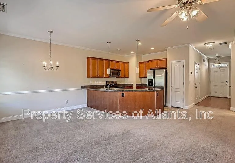 143 Linton Dr — Photo 6