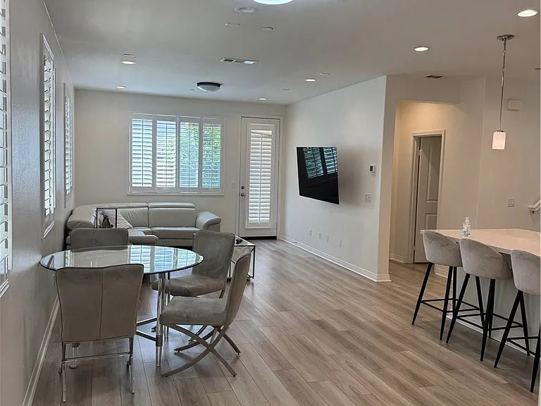 16150 Grassland Ave — Photo 4