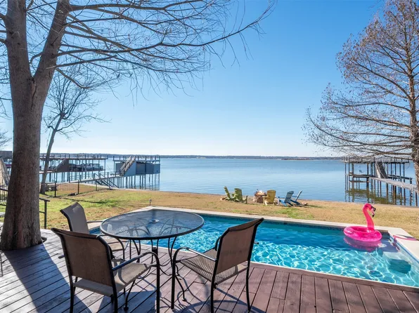 176 Ocean Dr, Gun Barrel City, TX 75156