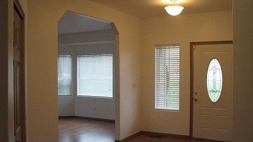 5th image of 16400 159th Ln SE