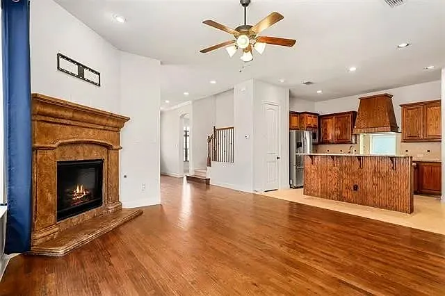 4849 Empire Way — Photo 10
