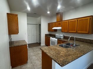 413 Morales Ct, Vacaville, CA 95688