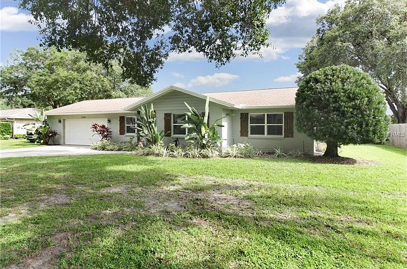 1st image of 22136 Shoreside Dr