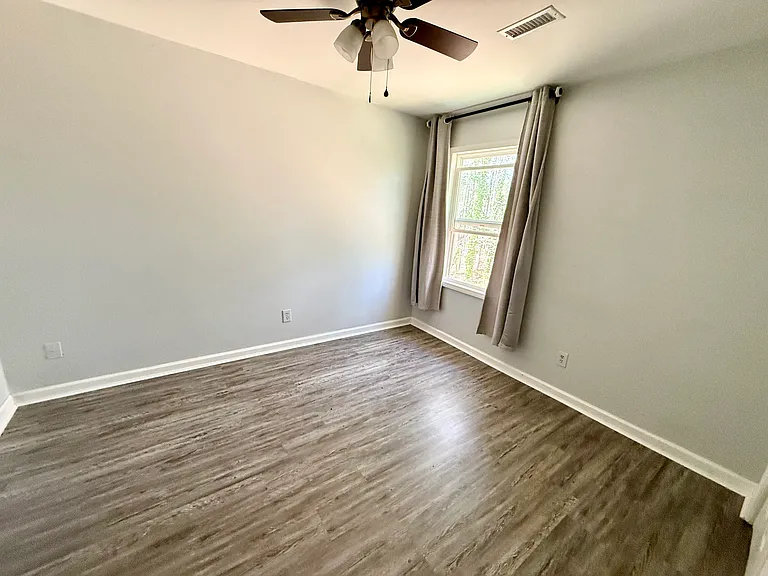 312 Summer Pl — Photo 13