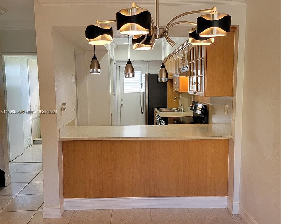 1st image of 4007 Coral Springs Dr #14