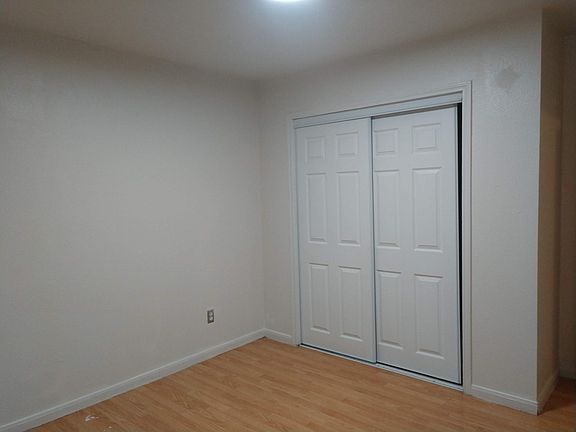 4th image of 11605 Gemmer St