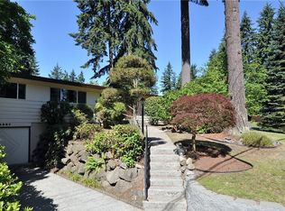 15367 SE 22nd Pl, Bellevue, WA 98007