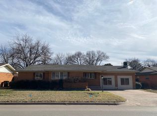 4911 Lake Park Dr, Wichita Falls, TX 76302