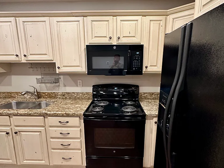 73 N F St #2 — Photo 22