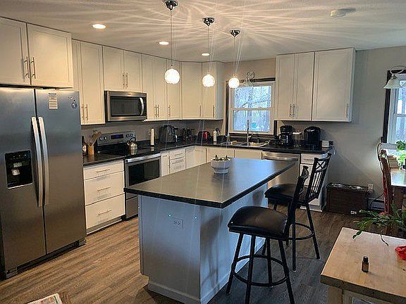 3rd image of 25961 Xebec St NE