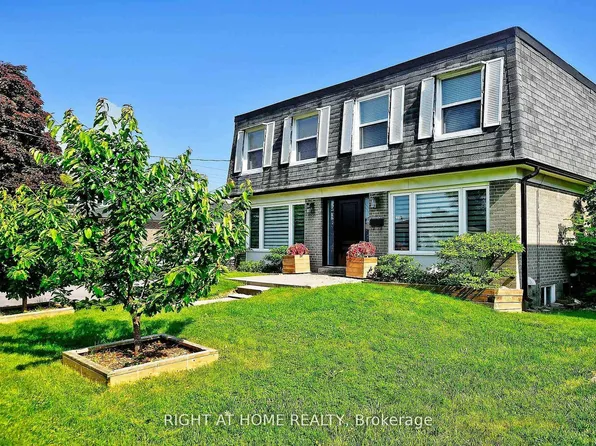 454 Alper St, Richmond Hill, ON L4C 2Z6
