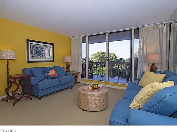 4th image of 4005 Gulf Shore Blvd N APT 203