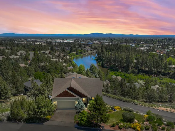 2495 NW 2nd St, Bend, OR 97703