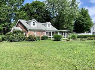113 Lyman St, South Hadley, MA 01075