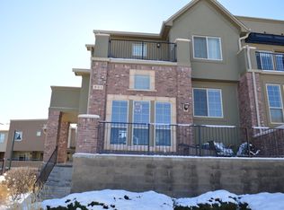 851 Elmhurst Dr UNIT E, Highlands Ranch, CO 80129