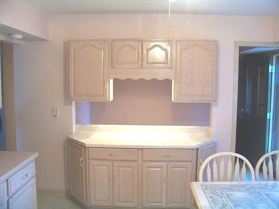 Kitchen Serving Area
