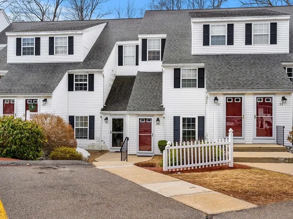 159 Berrington Rd, Leominster, MA 01453