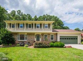 5631 Herberts Crossing Dr, Burke, VA 22015