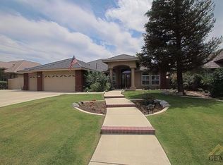 14015 Santa Fe Ct, Bakersfield, CA 93314