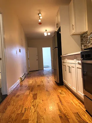 Rented by City Match Realty | media 23