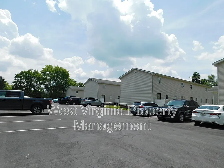 581 Prosperity Rd #206 — Photo 4