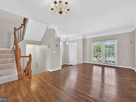 2nd image of 5506 Jowett Ct