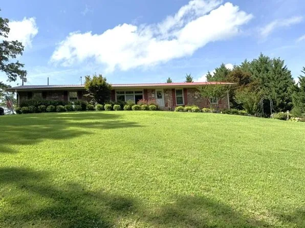1 Woodmont Dr, Belmont, MS 38827