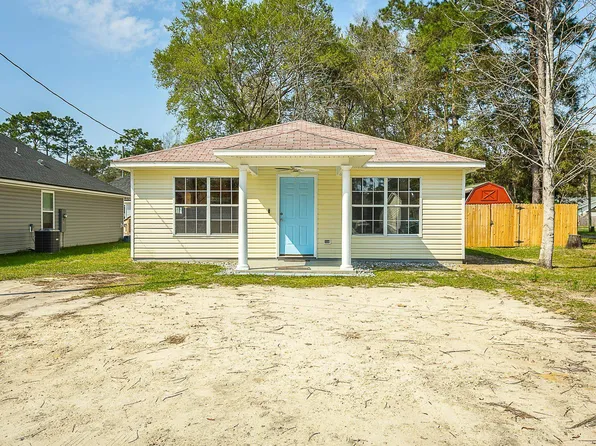 83 Cloer Ln, Crawfordville, FL 32327