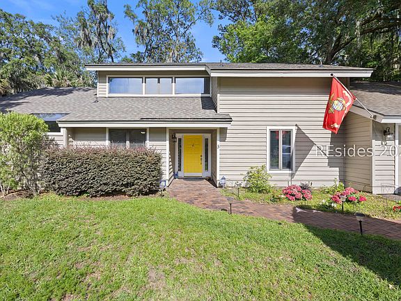 2nd image of 5 Fisherman Ln
