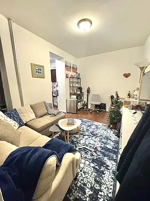 Rented by Corcoran | media 2