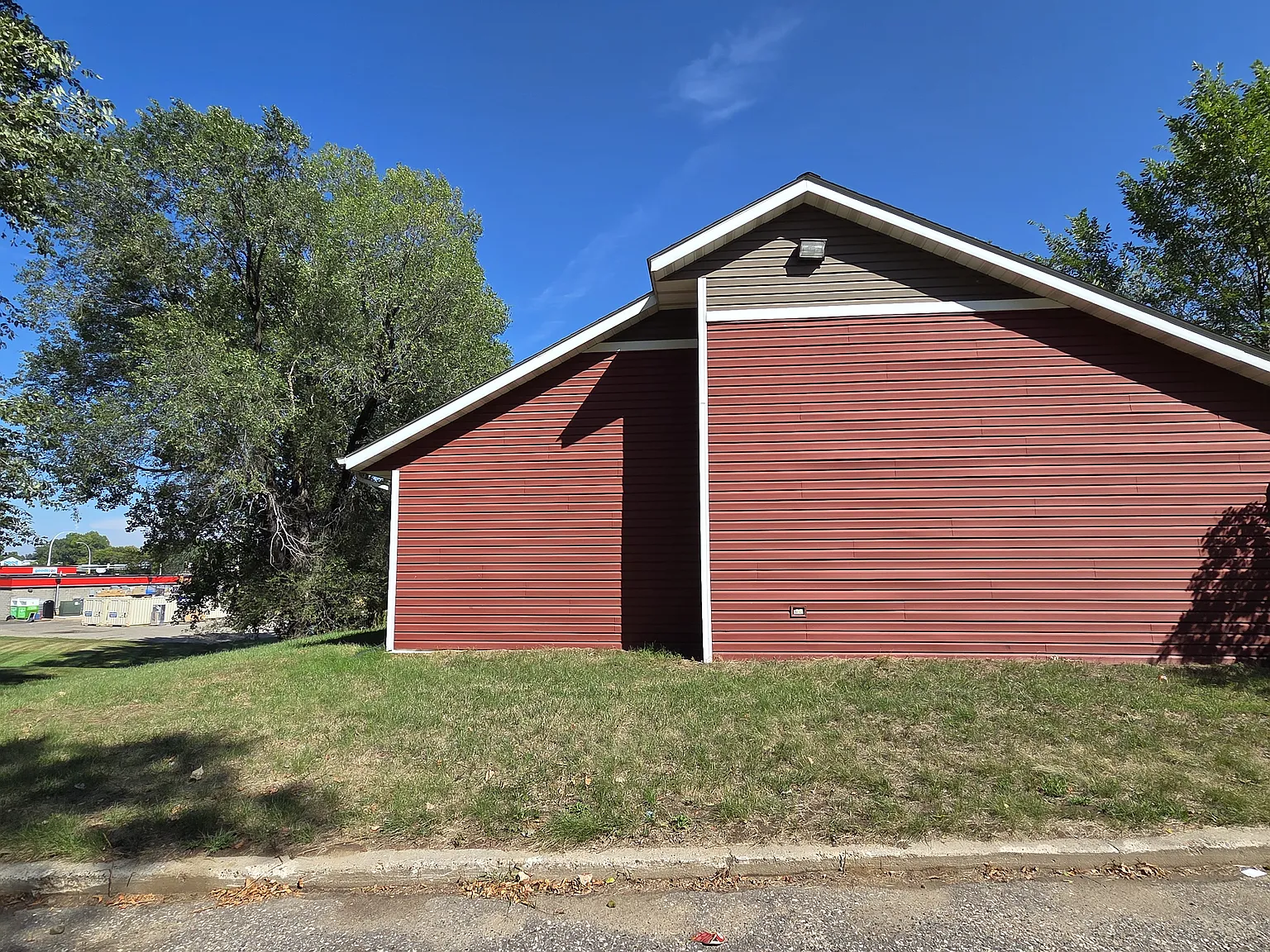2 bed, $995 — Photo 4