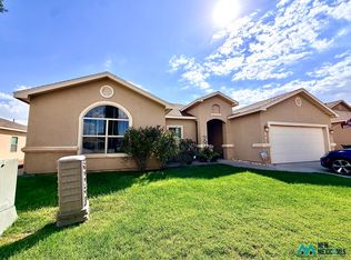 1929 Leanne Dr, Carlsbad, NM 88220