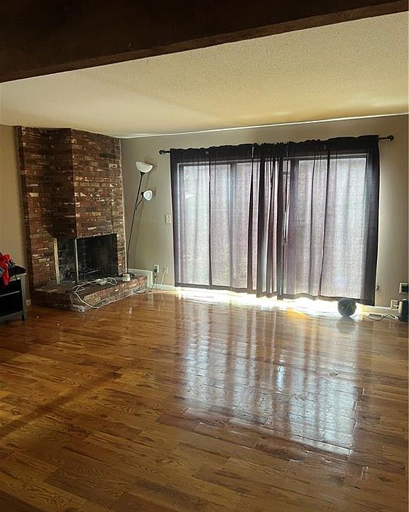 2nd image of 11250 College Ave