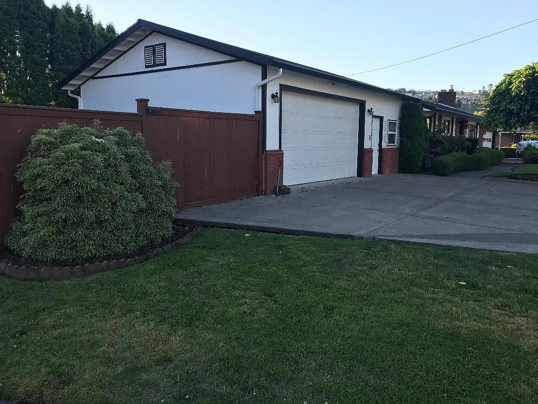 SE Zenith St, Camas — Photo 3