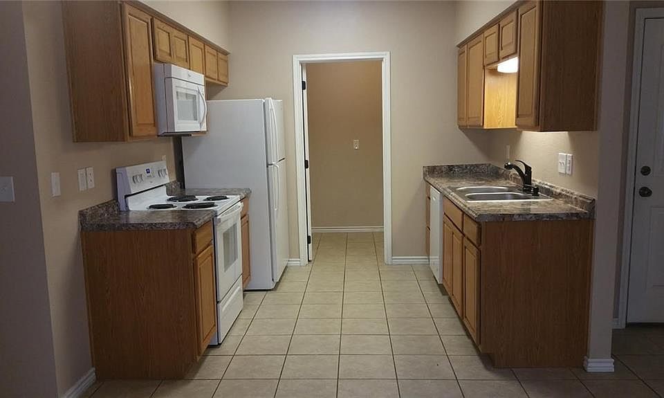 2nd image of 133 N Kanaio Dr Unit A
